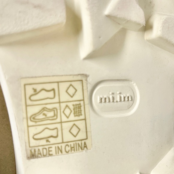 Boots by Mi.iM Jessie Lug Sole Boots - Picture 11 of 12